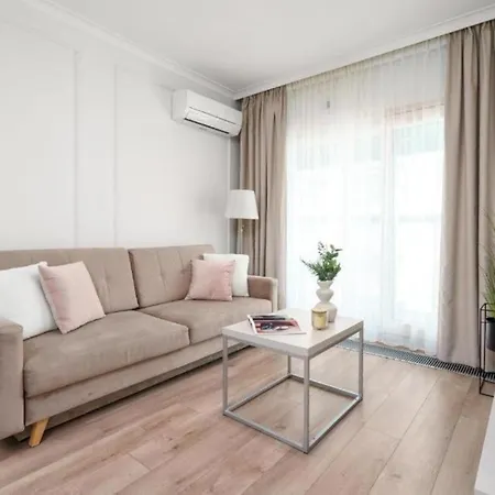 Urban - Mennica - Luxury&stylish